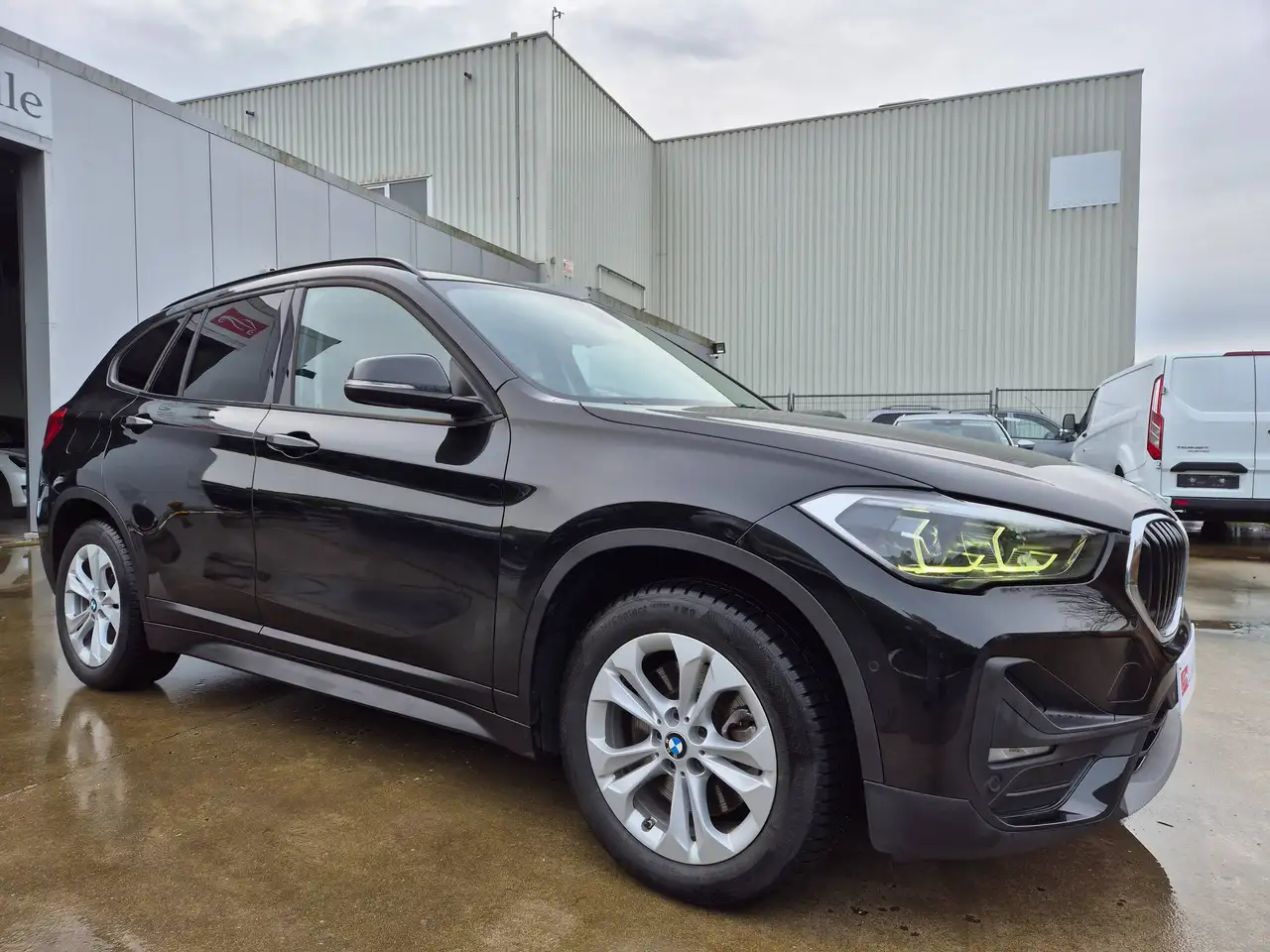 BMW X1 PHEV 1.5iA xDrive25e / 4WD / HYBRID / 2022 !! — photo 1 of 15