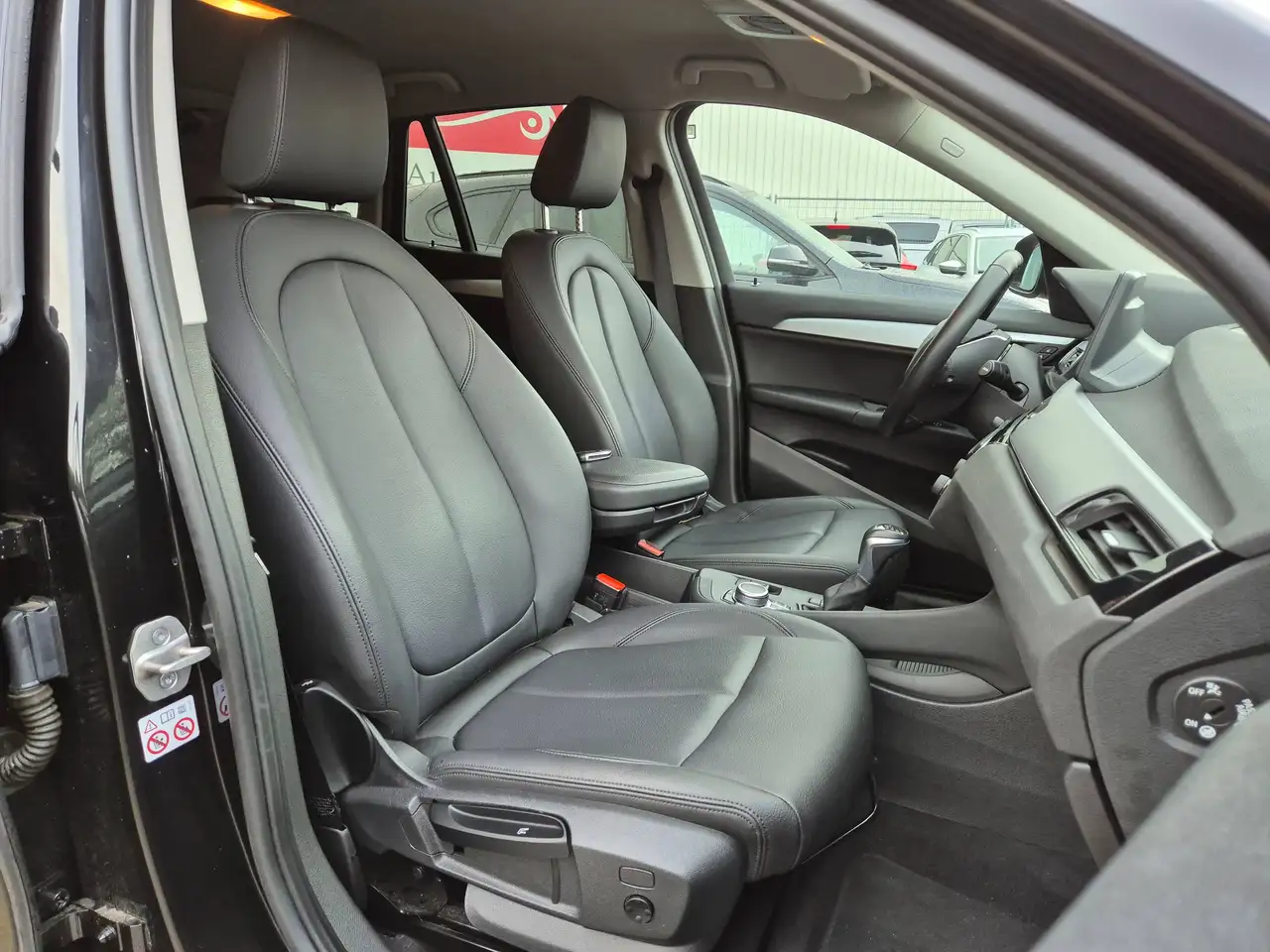 2022 BMW X1 PHEV 1.5iA xDrive25e / 4WD / HYBRID / 2022 !!, photograph 11