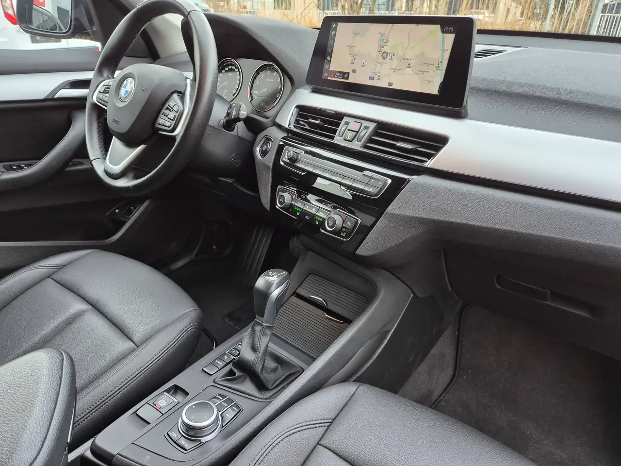 2022 BMW X1 PHEV 1.5iA xDrive25e / 4WD / HYBRID / 2022 !!, photograph 10