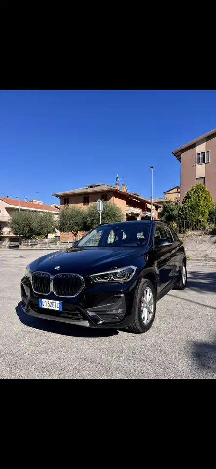 BMW X1 X1 sdrive 18d Advantage — photo 1 of 13