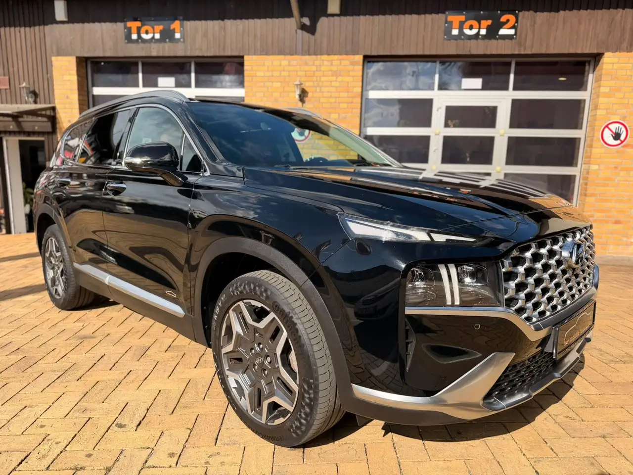 Hyundai SANTA FE Prime Hybrid 4WD Leder LED Krell 360° — photo 1 of 34