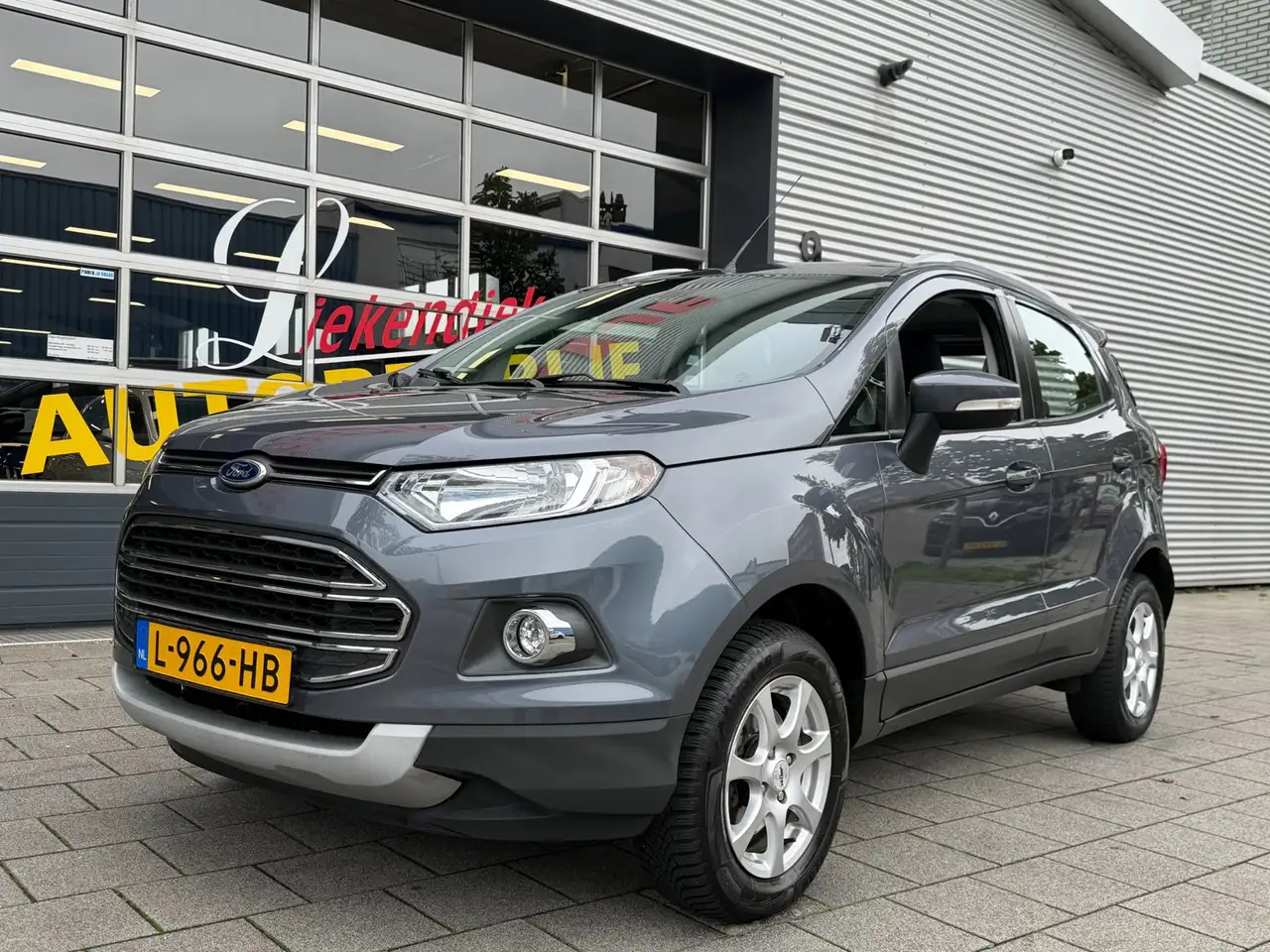 Ford EcoSport 1.0 EcoBoost Trend - Airco I Comfort pakket I PDC — photo 1 of 40