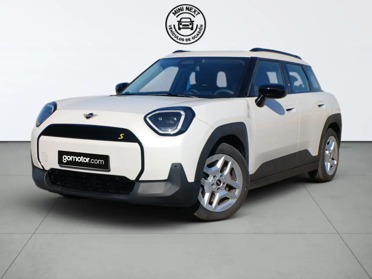 MINI Aceman SE Classic — photo 1 of 25