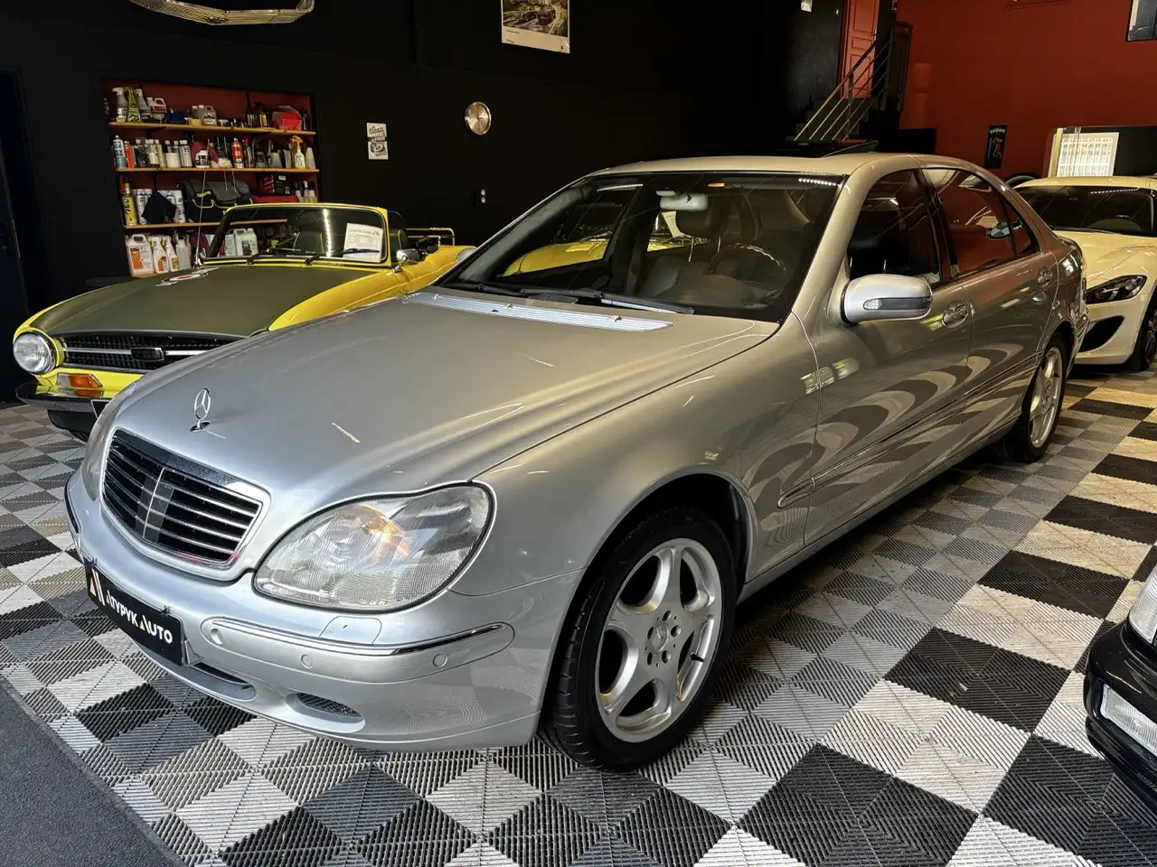 Mercedes-Benz S 400 S 400 Cdi W220 Limousine — photo 1 of 29