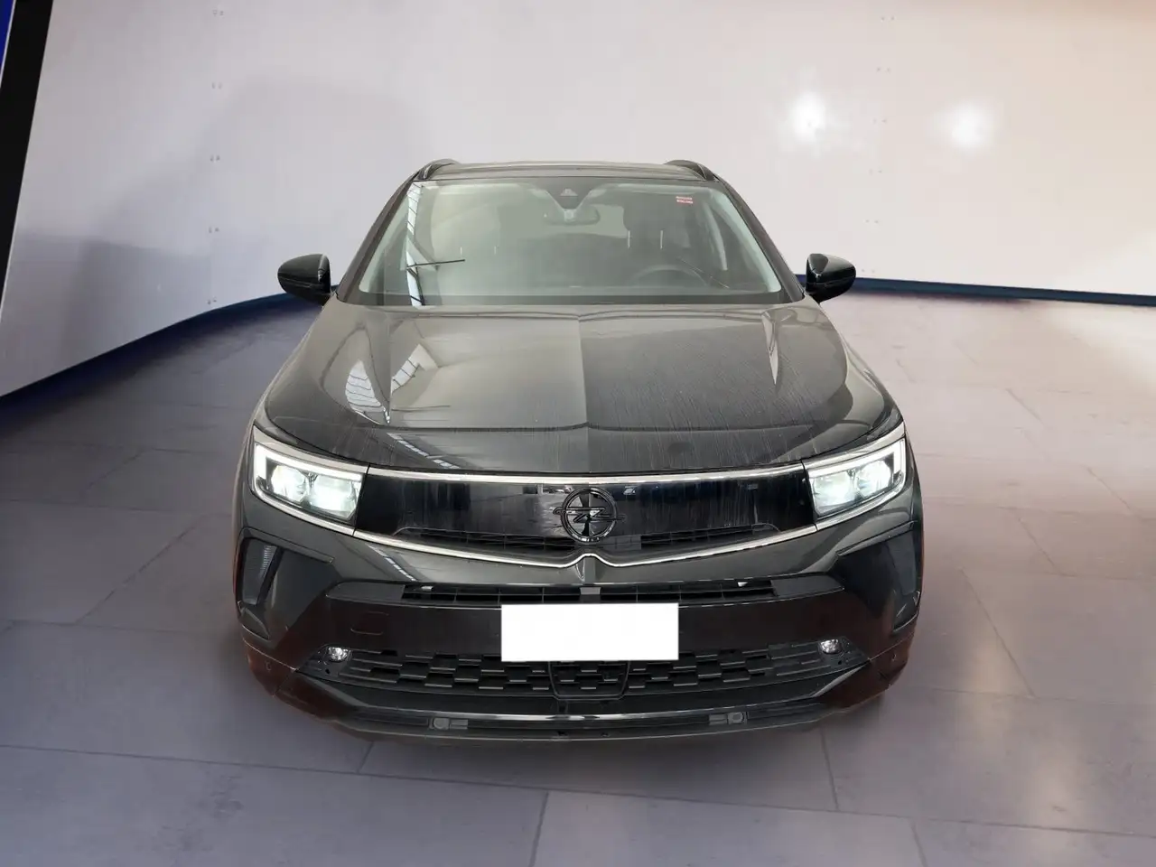 Opel Grandland Gs 1.5 130cv AT8 — photo 1 of 15
