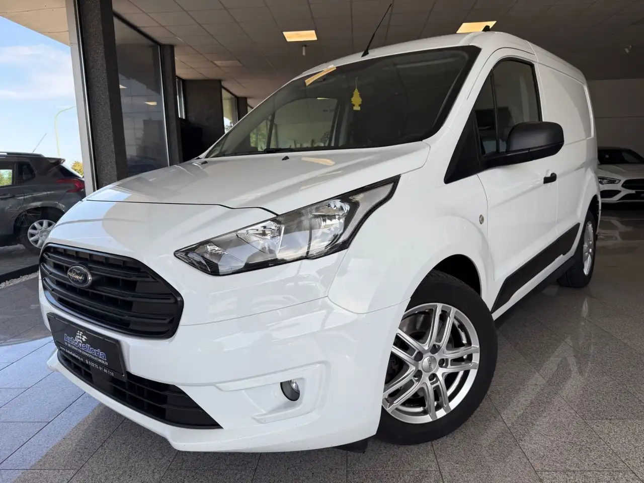 Ford Transit Connect Kasten Trend Kamera Klima Navi — photo 1 of 18