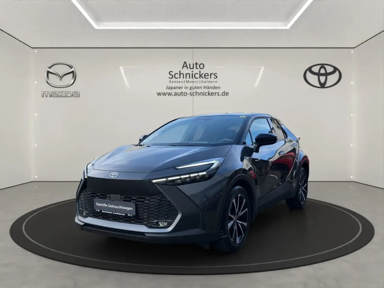 Toyota C-HR Hybrid FWD Teamplayer+TEC-P+GJ-RÄDER+TOYOTA RELAX — photo 1 of 19