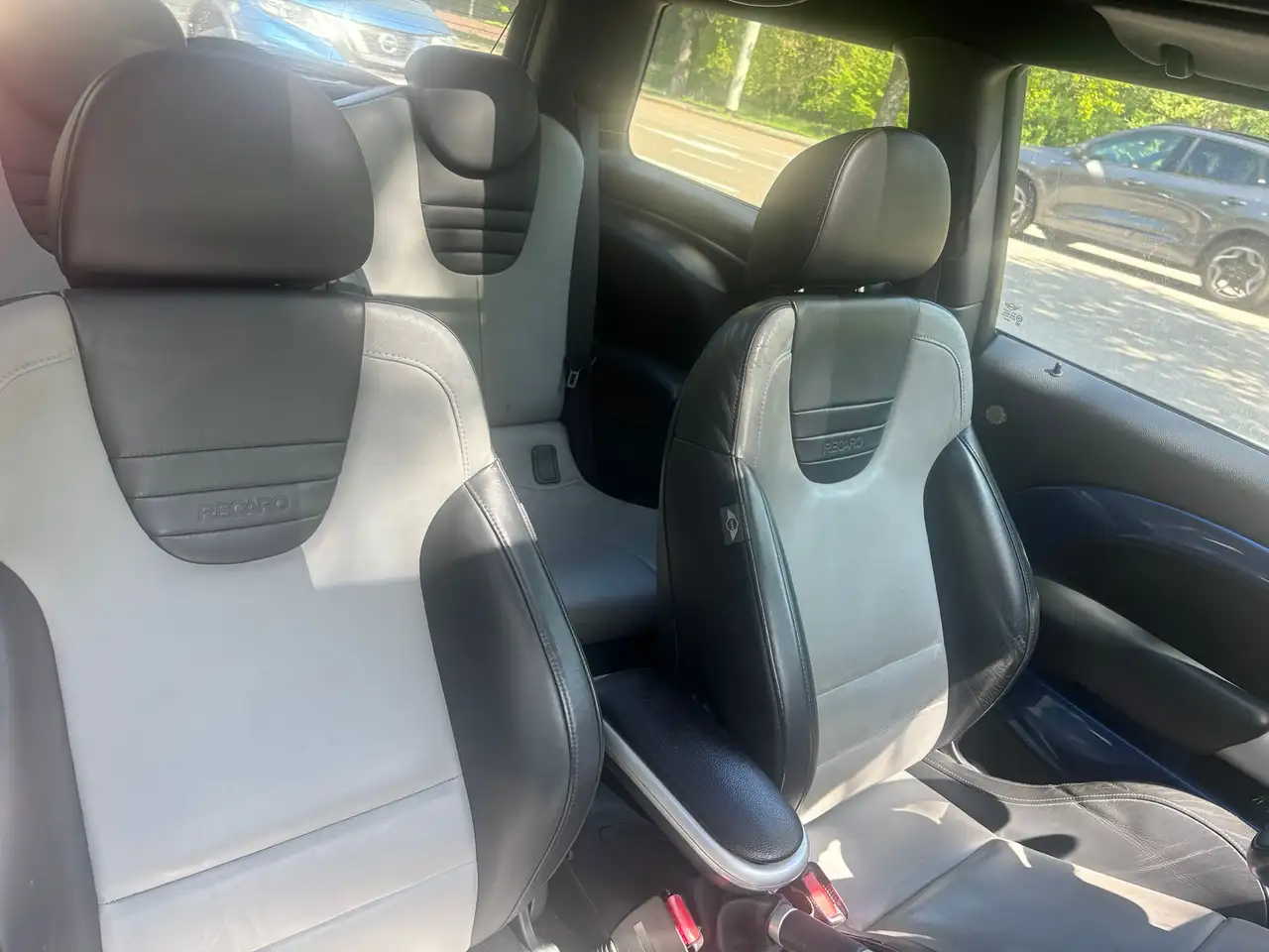 MINI Cooper S MINI COOPER S Austrian Chili Aut. Austrian Chili — photo 1 of 5
