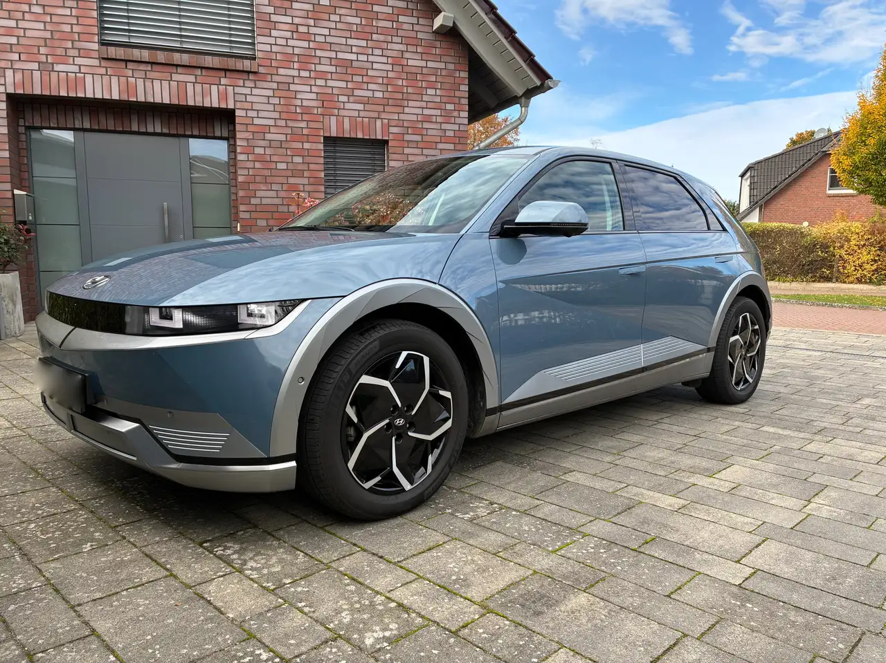 Hyundai IONIQ 5 IONIQ 5 77,4 kWh Uniq, Parkpaket, HUD, Garantie bis 12.12.2031 — photo 1 of 5