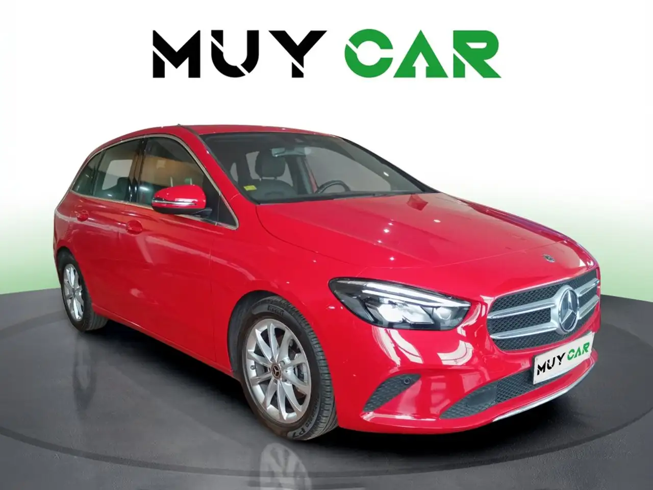 Mercedes-Benz B 180 180d 7G-DCT — photo 1 of 20