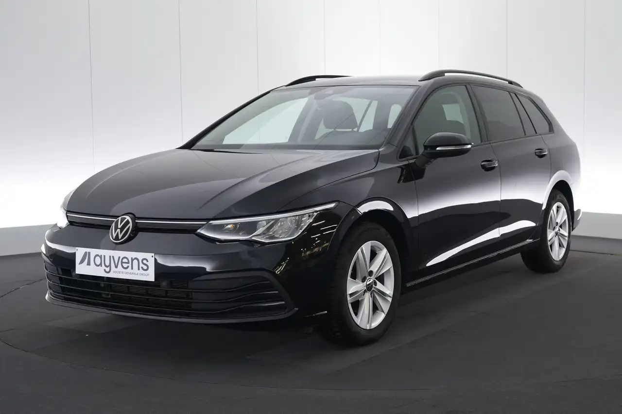 Volkswagen Golf Variant 1.0 TSI Life Business Premium ALCANTARA LED GPS PD — photo 1 of 15