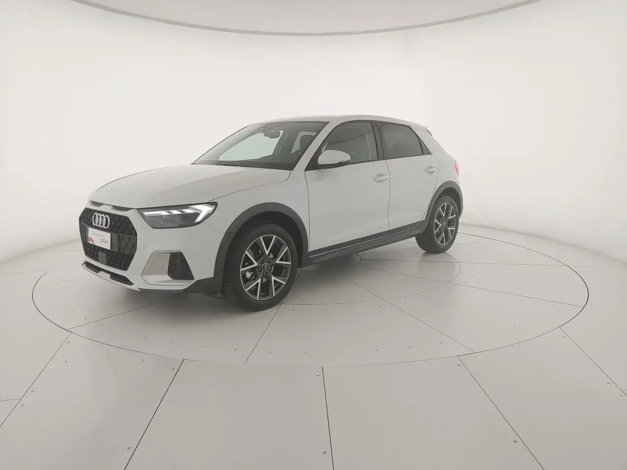 Audi A1 Allstreet 30 1.0 TFSI Business S tronic — photo 1 of 15