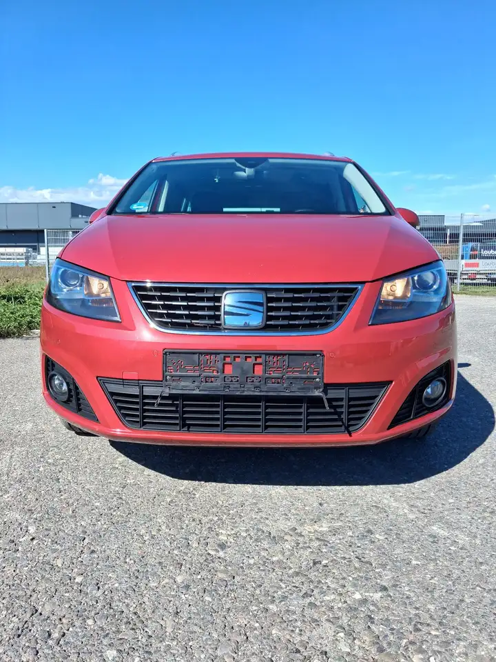 SEAT Alhambra 2.0 TDI 7Sitz. Leder,Stdh.XCELLENCE — photo 1 of 20