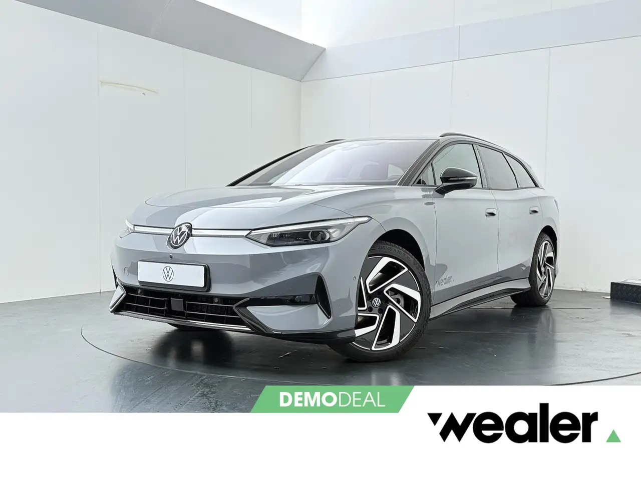 Volkswagen ID.7 Tourer Pro Limited Edition Plus 77 kWh 286pk | LED — photo 1 of 40