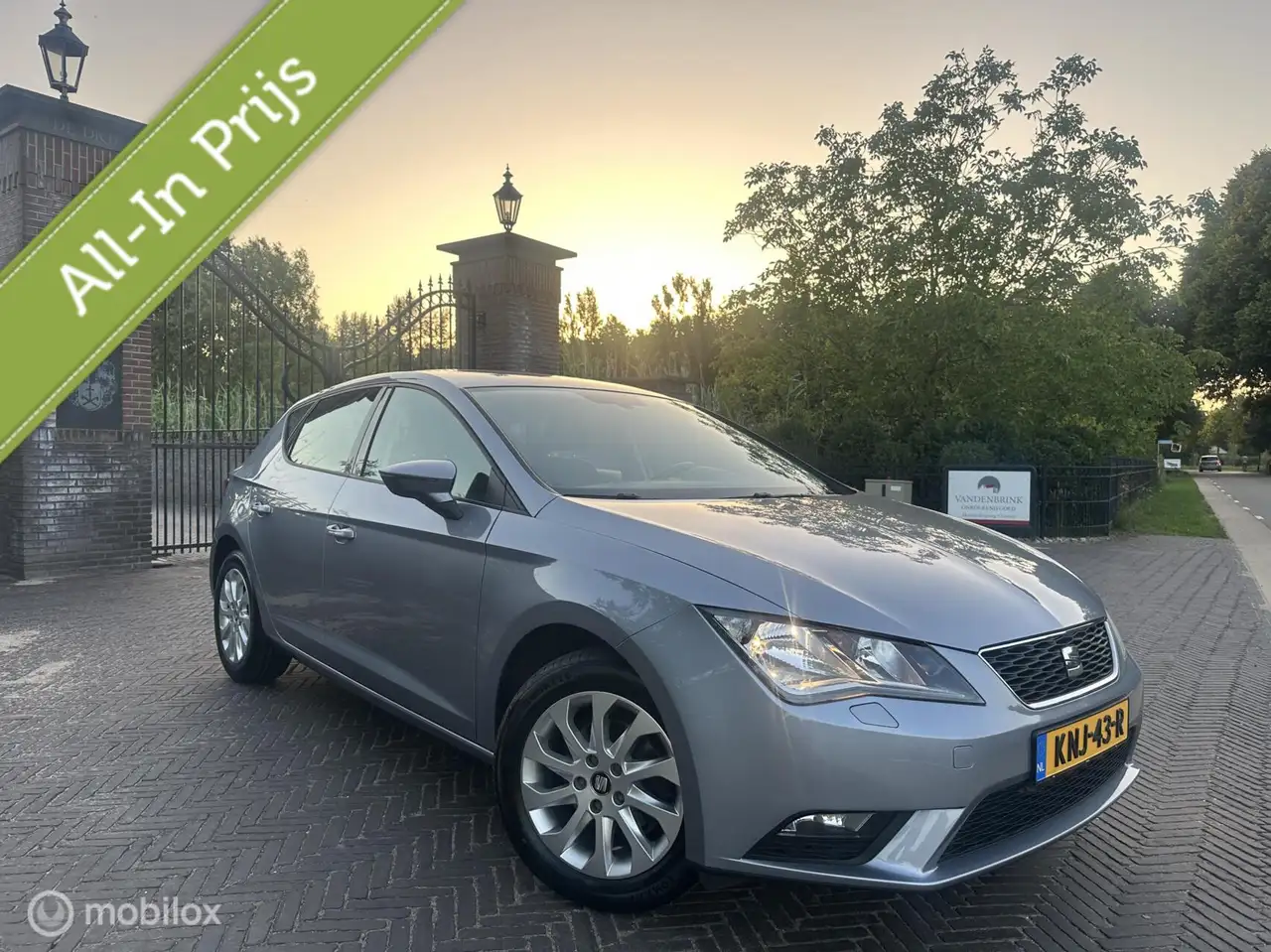 SEAT Leon 1.2 TSI Style Business Trekhaak Cruise Airco✅ — photo 1 of 36