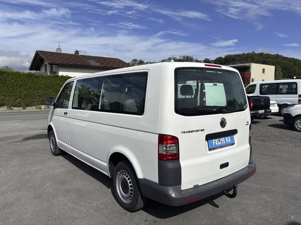 2010 Volkswagen T5 Transporter 2.0 TDI Allrad 4x4 Kombi lang AHK, photograph 8