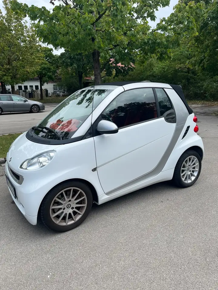 smart forTwo cabrio softouch passion micro hybrid drive — photo 1 of 7