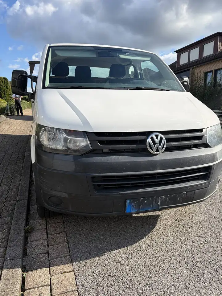 Volkswagen T5 Transporter Transporter T5 — photo 1 of 23