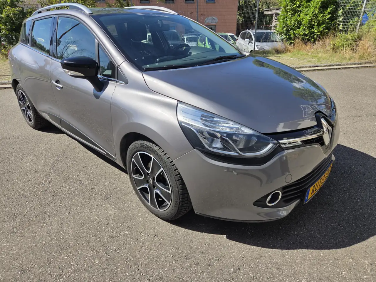 Renault Clio Estate 90 CV Garantie 12 Mois — photo 1 of 23