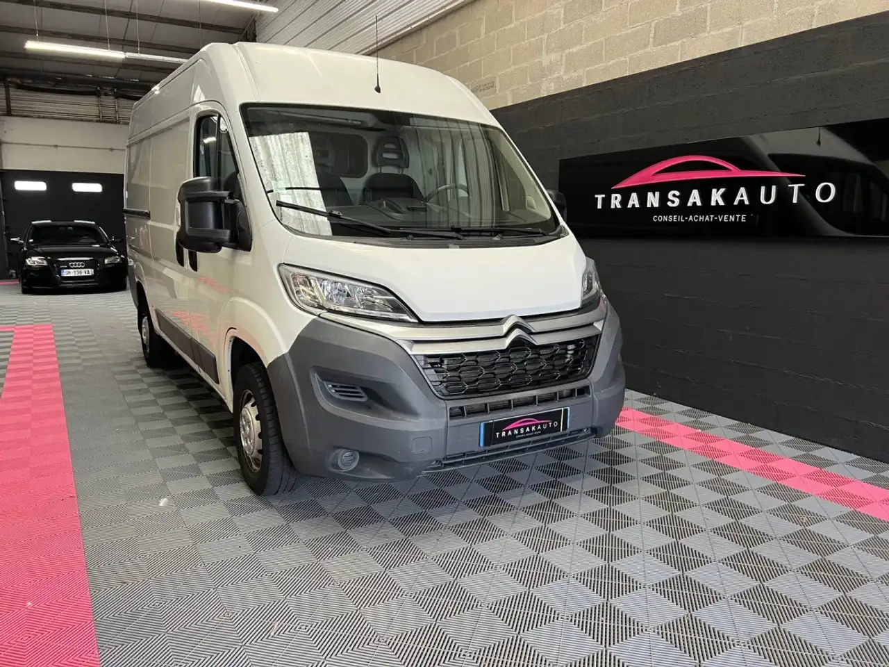 Citroen Jumper 35 L2H2 2.0 BlueHDi 110 CV Business - Camera de recul TVA RABLE — photo 1 of 15