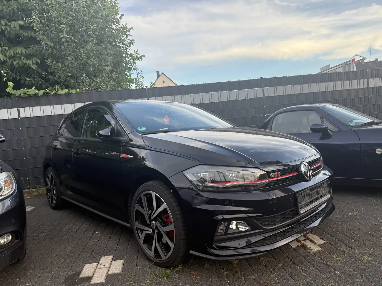 Volkswagen Polo GTI 2.0 / 1.HAND / — photo 1 of 4
