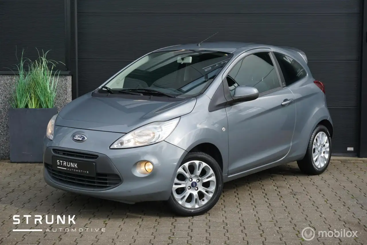 Ford Ka/Ka+ 1.2 Titanium X Apple CarPlay Centr Vergr Airco — photo 1 of 28
