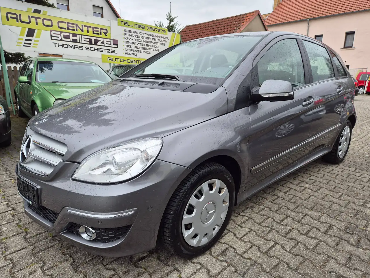 Mercedes-Benz B 200 B 200 *erst58tkm*Automatik*sehr gepflegt*TÜV+ServiceNEU* — photo 1 of 12