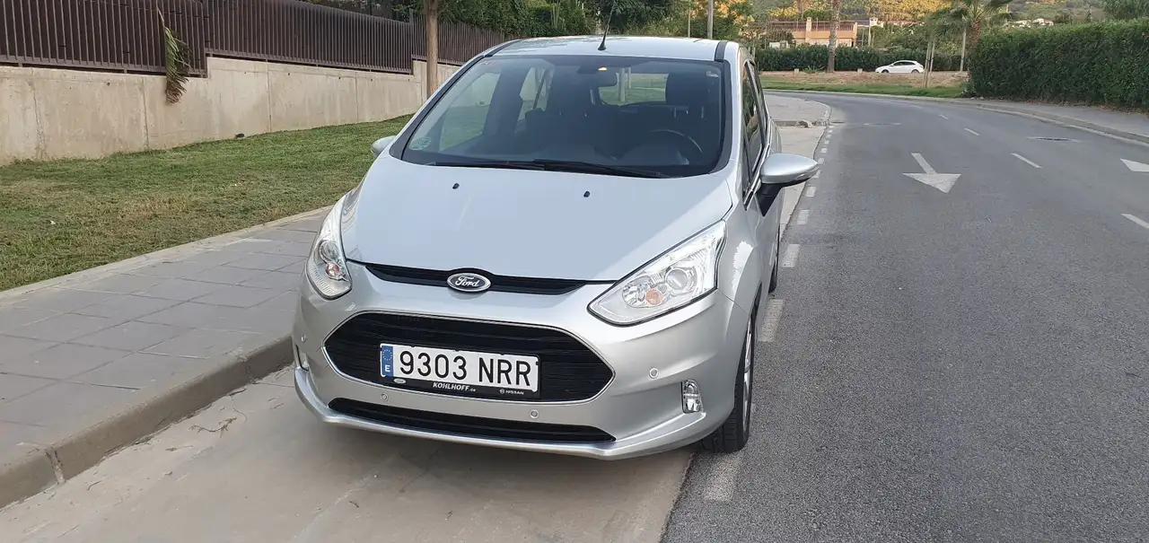 Ford B-Max 1.0 EcoBoost A S&S Titanium 125 — photo 1 of 15