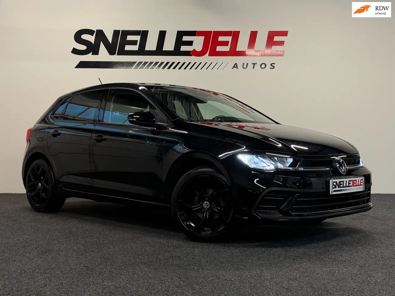 Volkswagen Polo 1.0 TSI Life Business |PDC|CRUISE|VIRTUAL| — photo 1 of 18