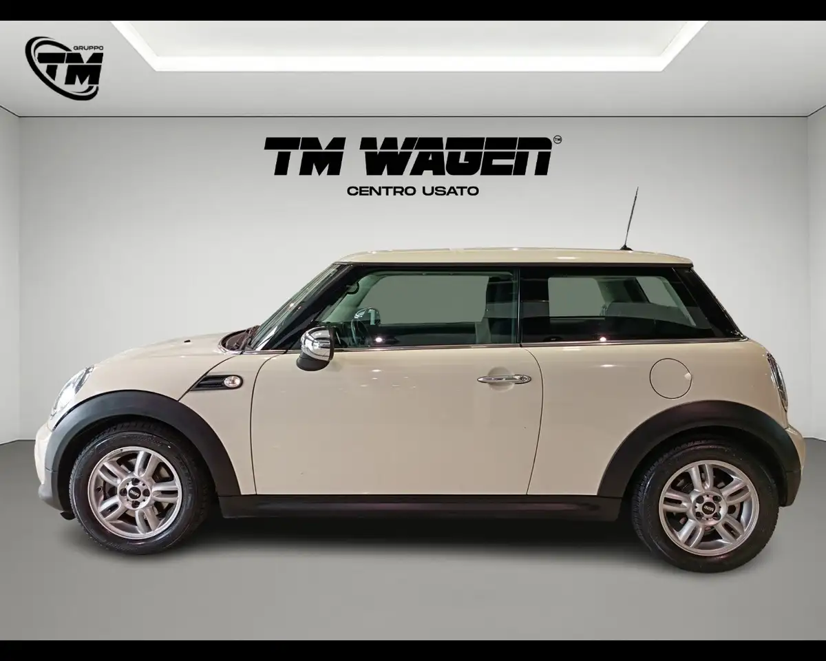 2010 MINI One 1.6 16V One (72kW) 98cv *NEOPATENTATI*, photograph 4