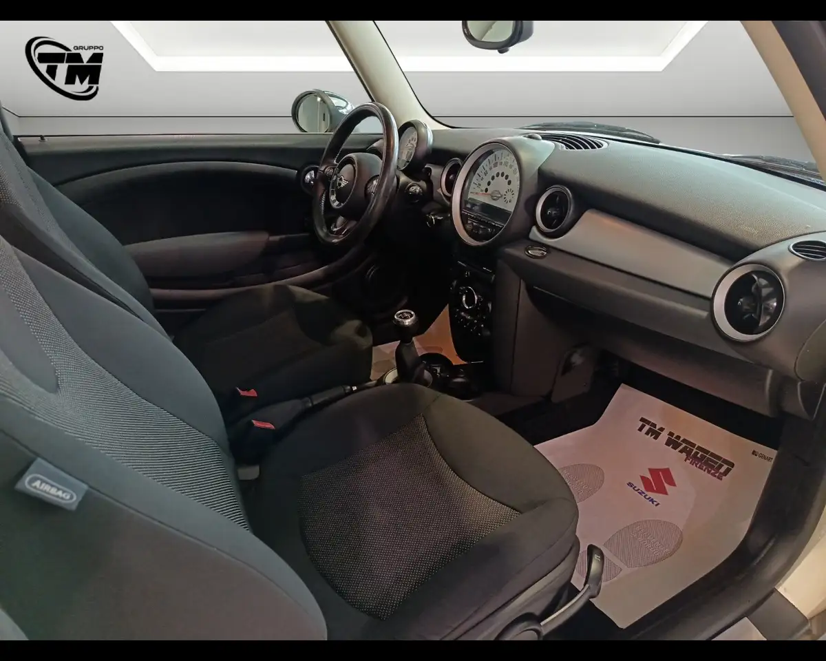 2010 MINI One 1.6 16V One (72kW) 98cv *NEOPATENTATI*, photograph 11