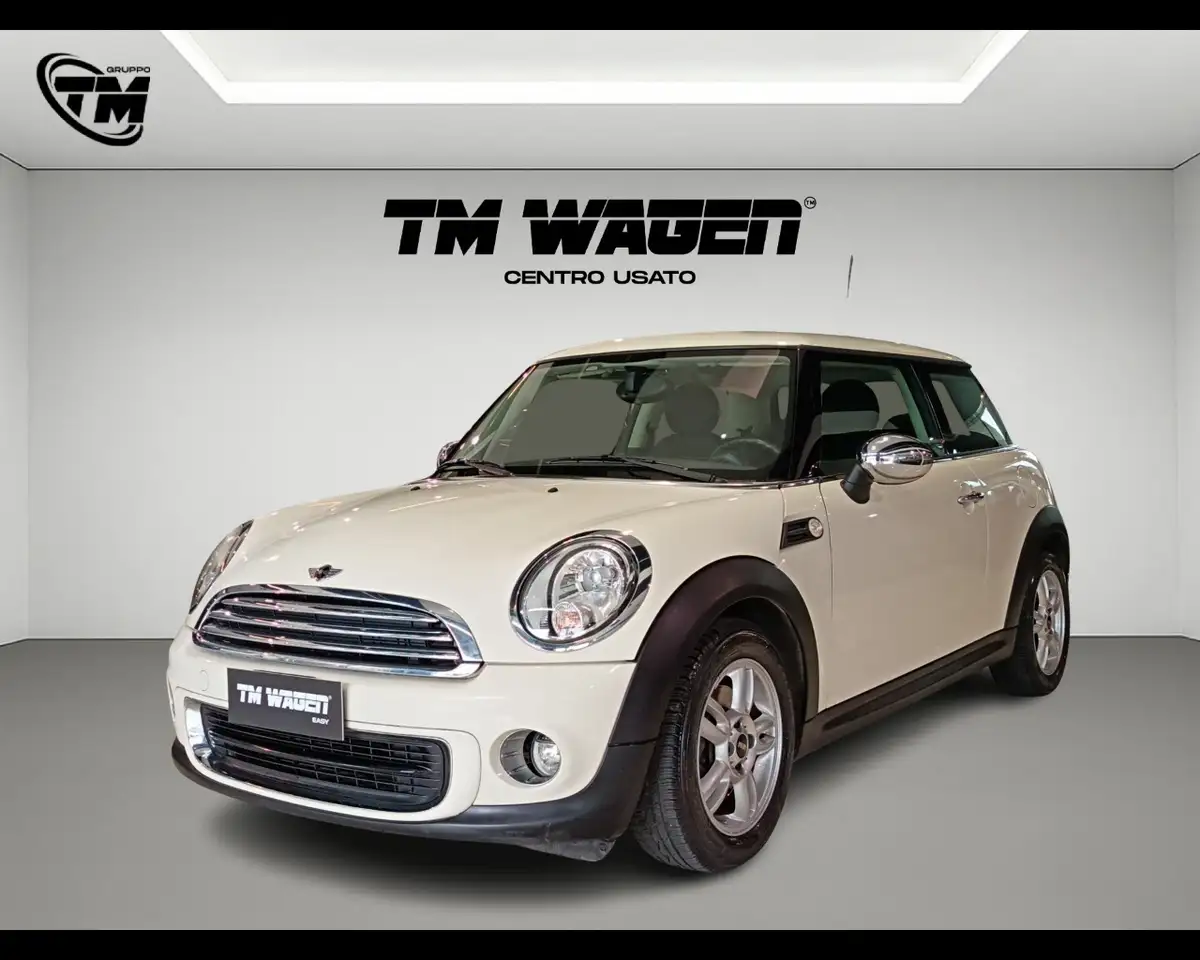 MINI One 1.6 16V One (72kW) 98cv *NEOPATENTATI* — photo 1 of 15