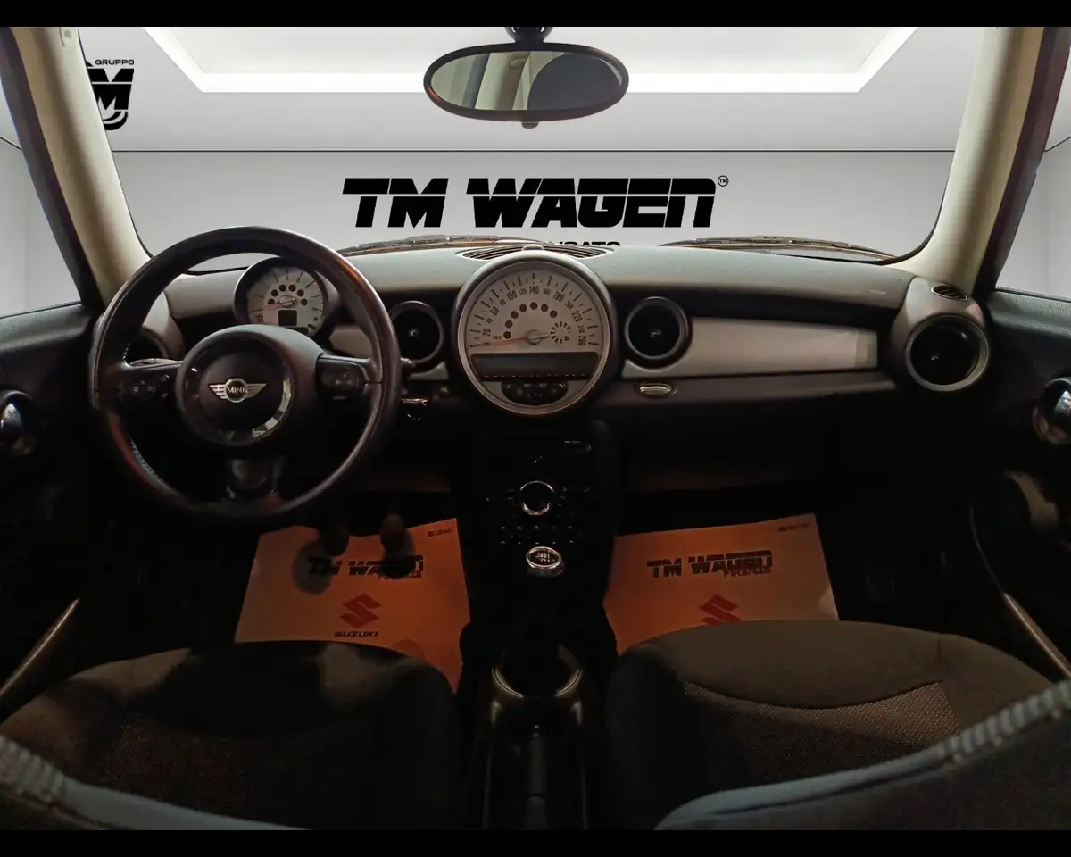 2010 MINI One 1.6 16V One (72kW) 98cv *NEOPATENTATI*, photograph 9