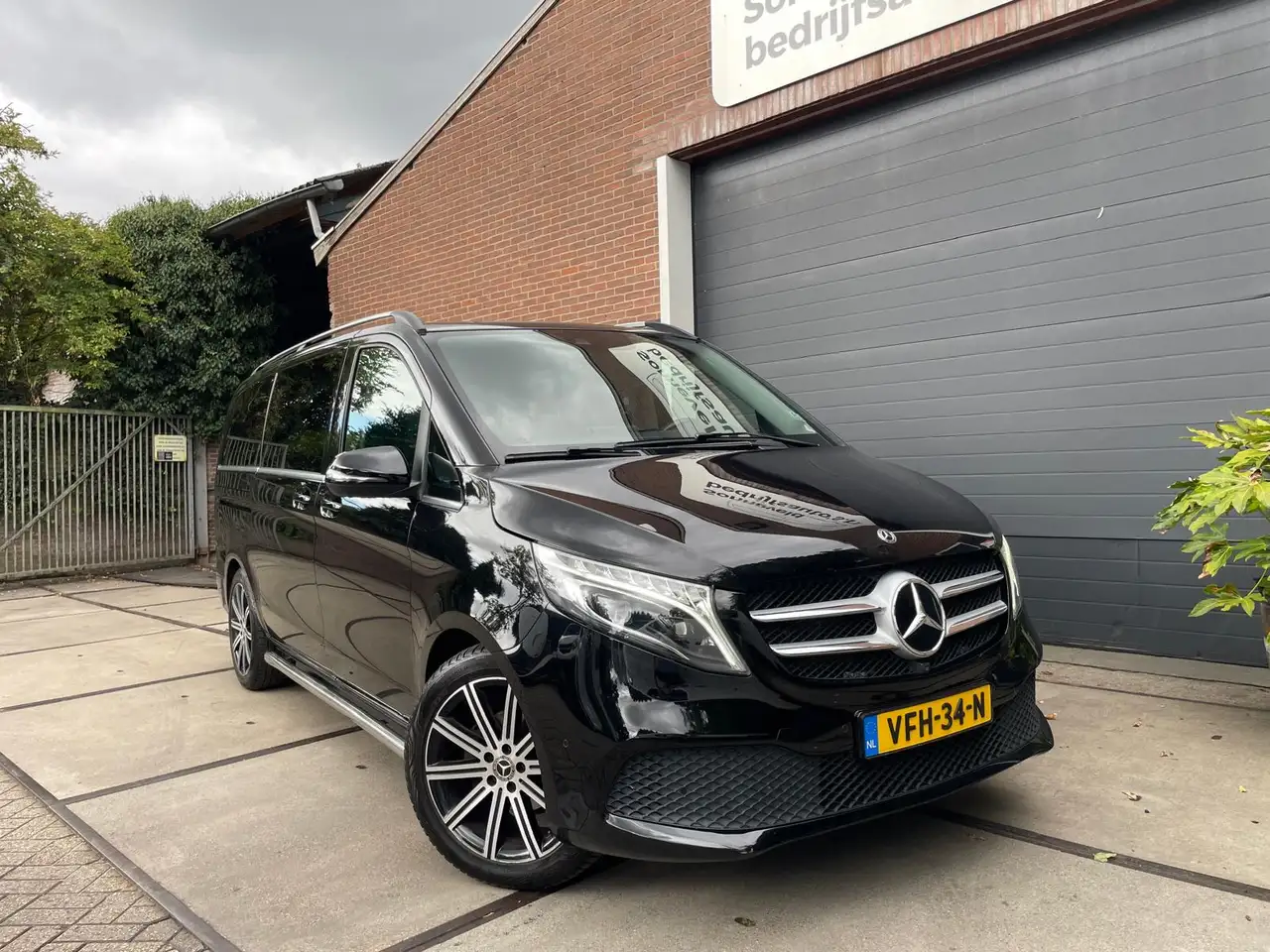 Mercedes-Benz V 220 220d Lang DC Avantgarde volle optie's! — photo 1 of 32