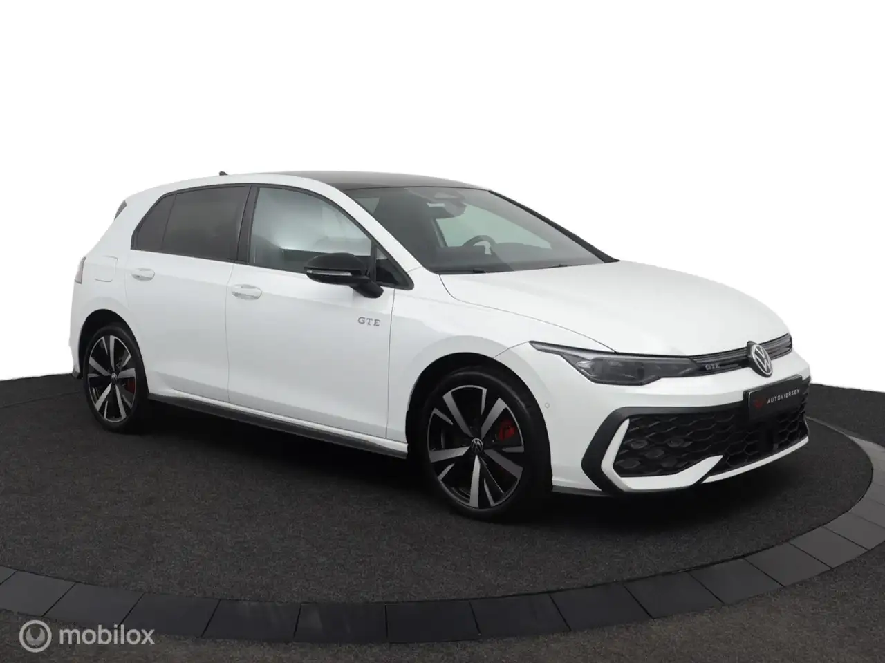 Volkswagen Golf GTE | 360cam |Adapt. Cruise | Stoel-Stuurverw | IQ. Li — photo 1 of 40