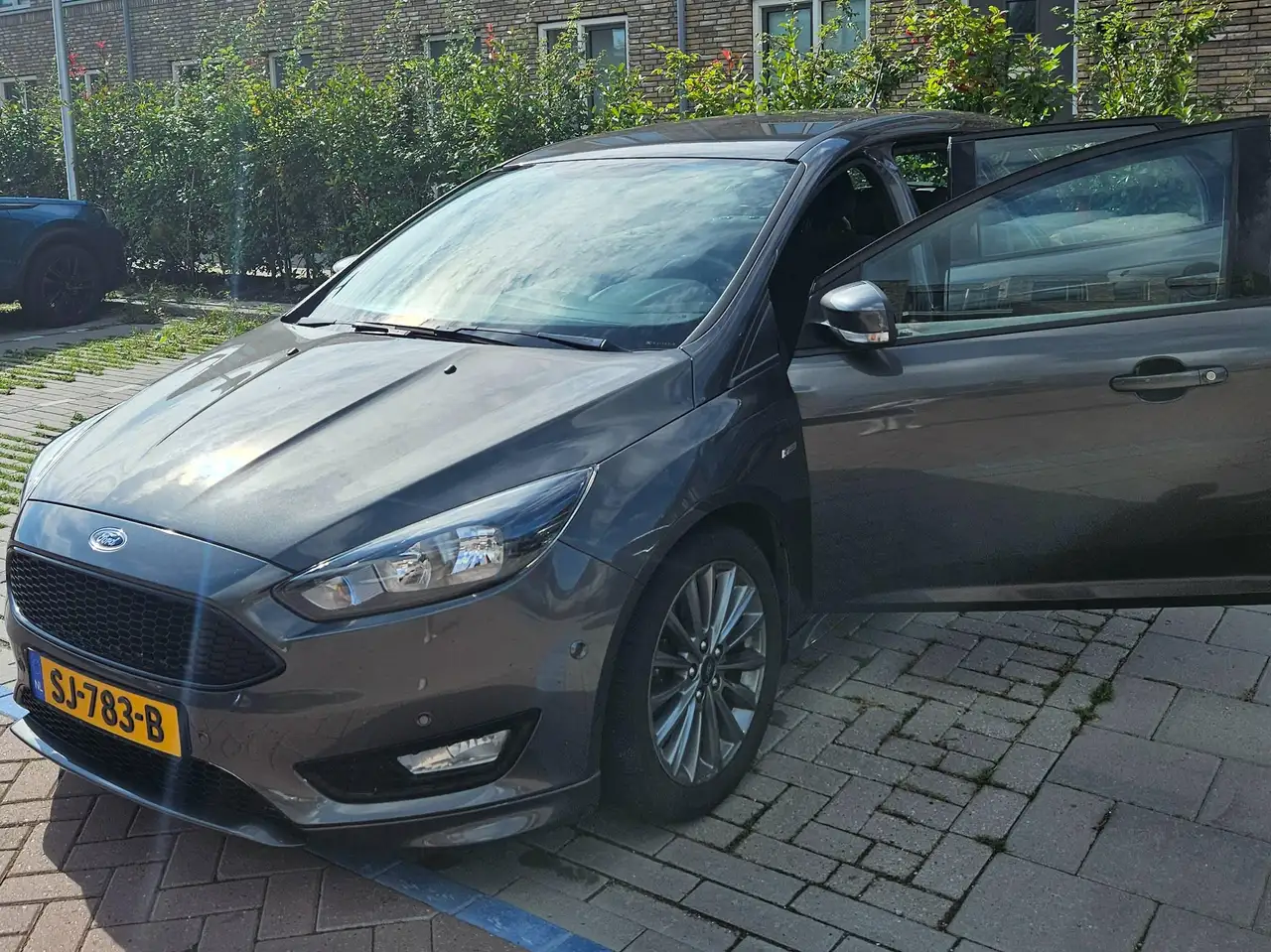 Ford Focus Focus 1.0 ST-Line — photo 1 of 7