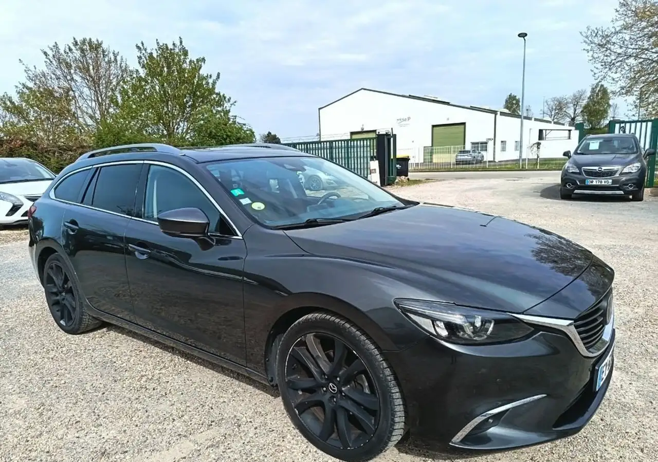 Mazda 6 WAGON 2.2 SKYACTIV-D 4WD 175cv BVA6 SÉLECTION dans l etat — photo 1 of 15