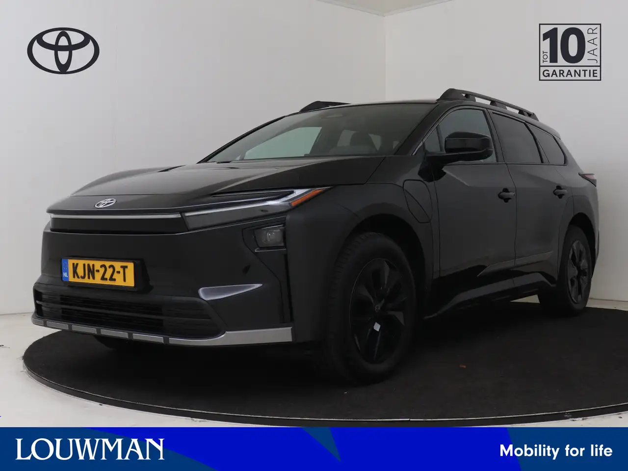 Toyota bZ4X Touring Executive AWD 75 kWh | Panorama dak | Stoe — photo 1 of 40