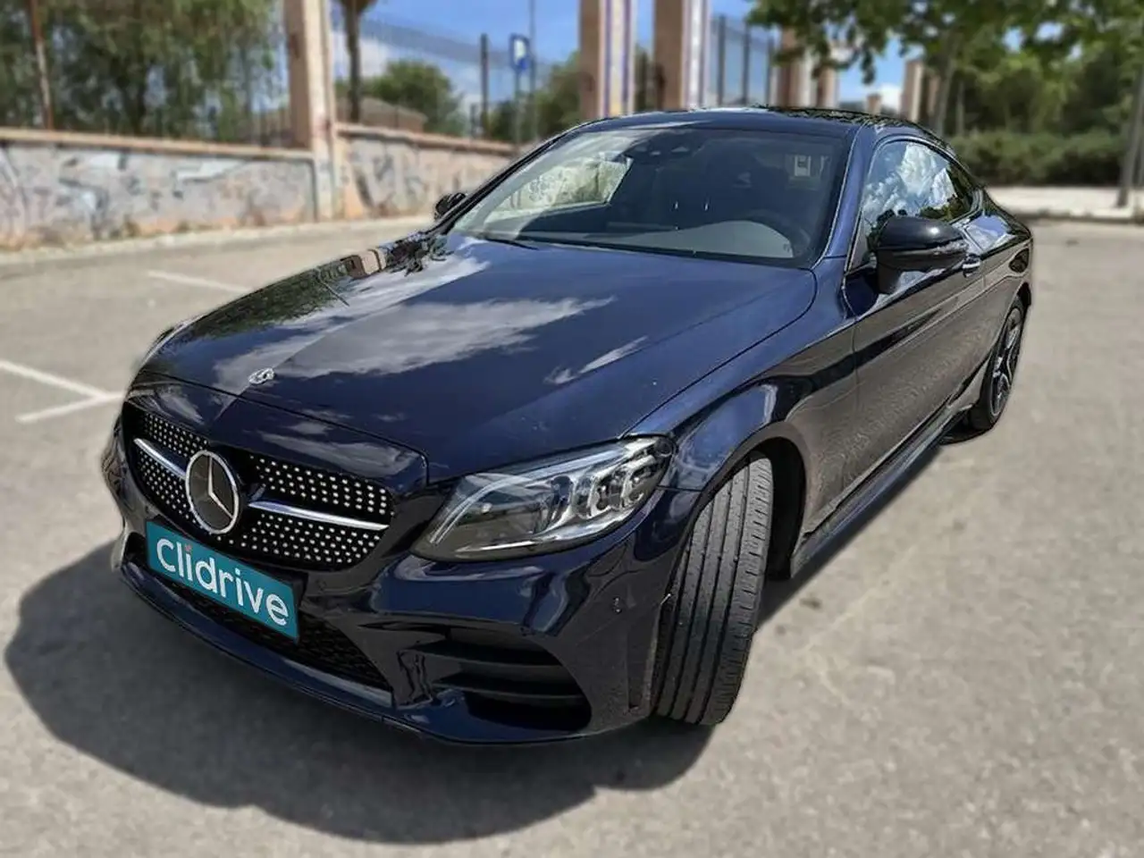 Mercedes-Benz C 300 Coupé d 4MATIC — photo 1 of 15