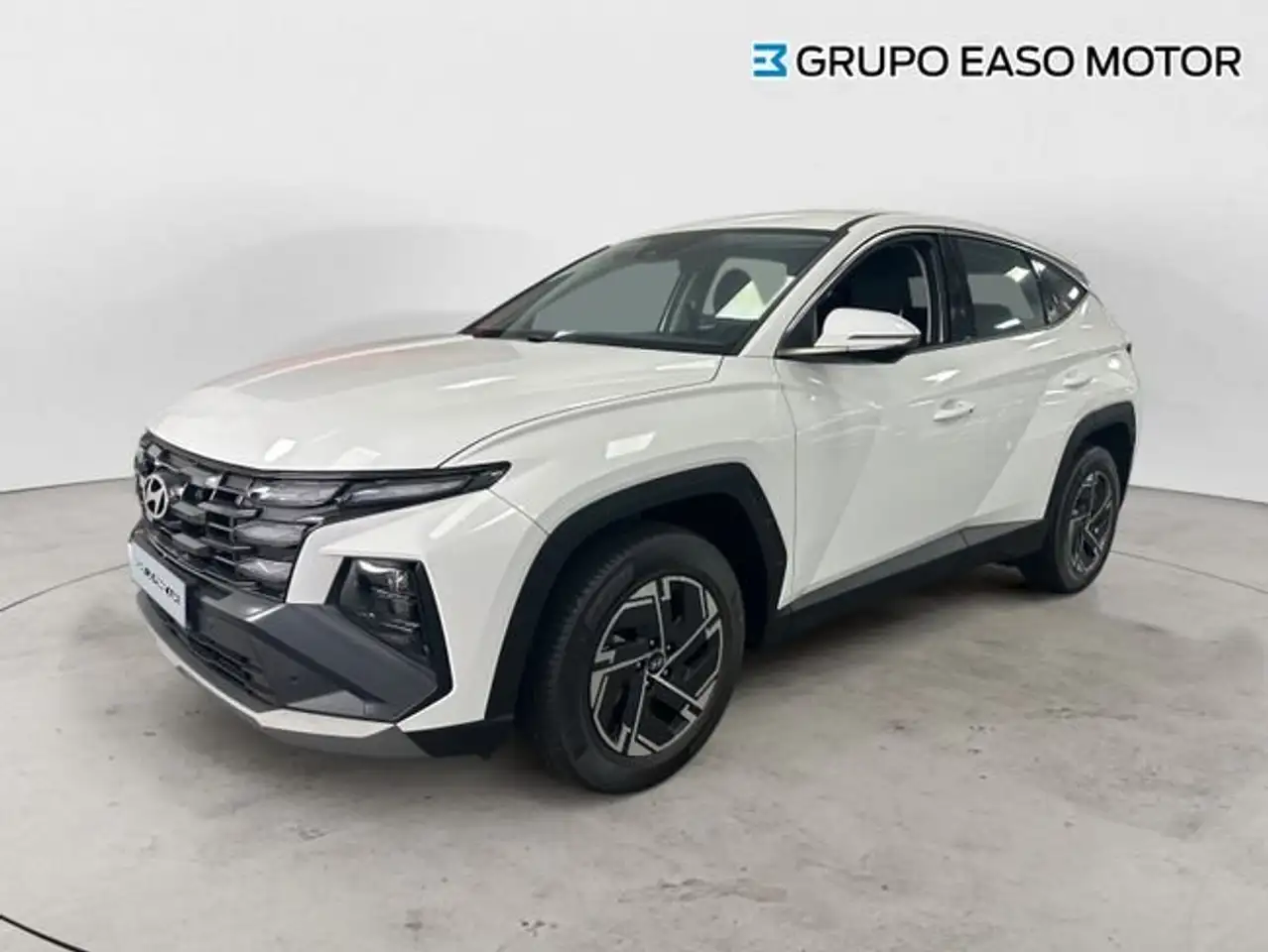 Hyundai TUCSON 1.6 T HEV Klass AT 239 — photo 1 of 10