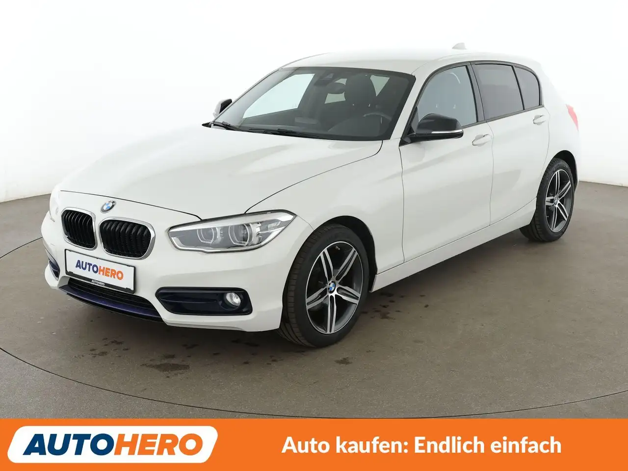 BMW 118 118i Sport Line *NAVI*LED*TEMPO*PDC*SHZ* — photo 1 of 29
