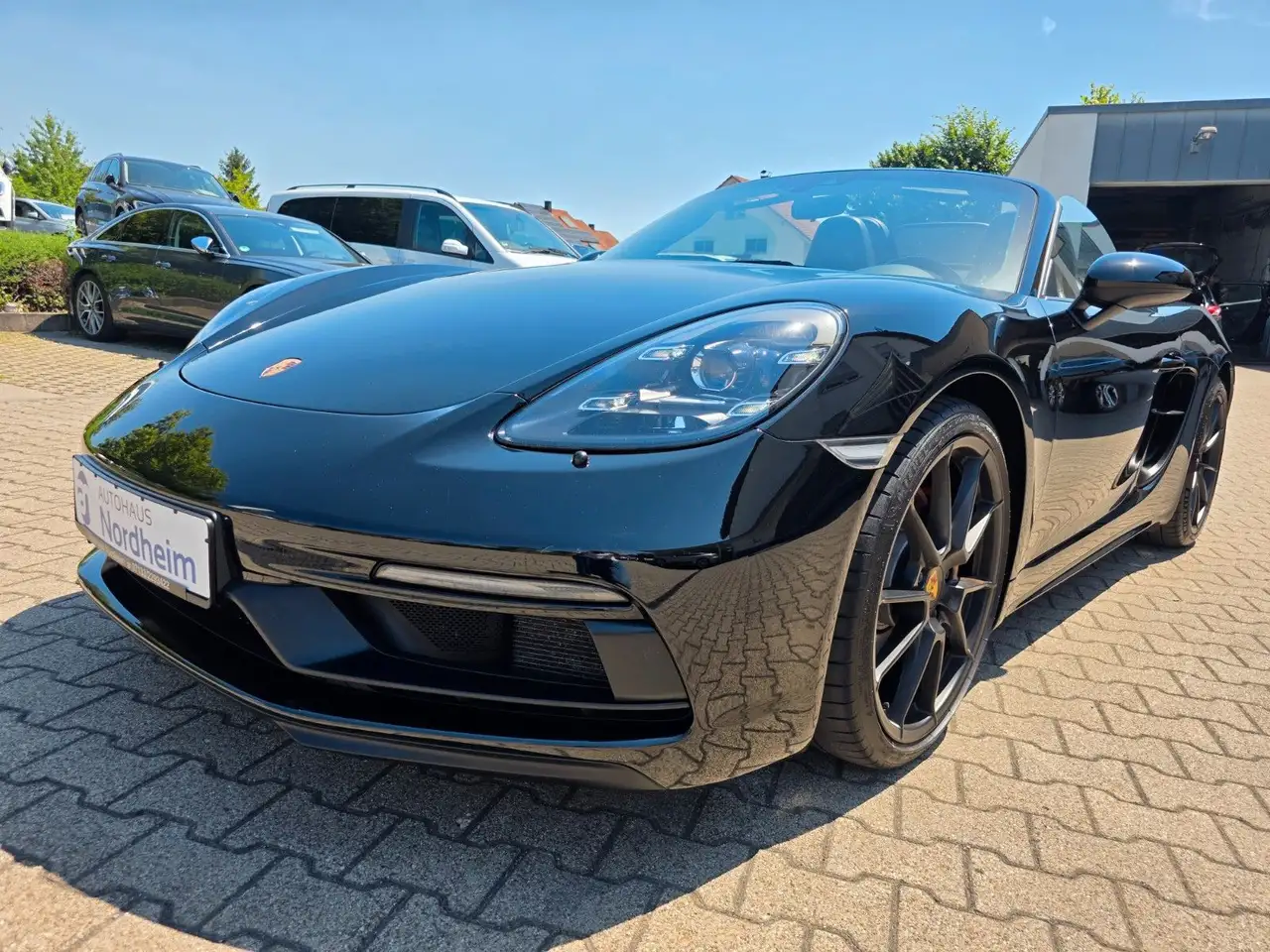 Porsche Boxster 718 Boxster GTS 4.0 Navi/PDK/Leder — photo 1 of 23
