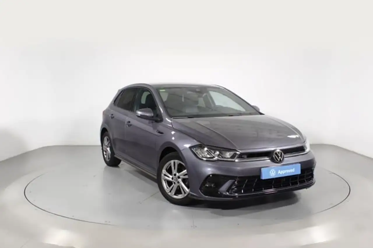 Volkswagen Polo 1.0 TSI R-Line 70kW — photo 1 of 25