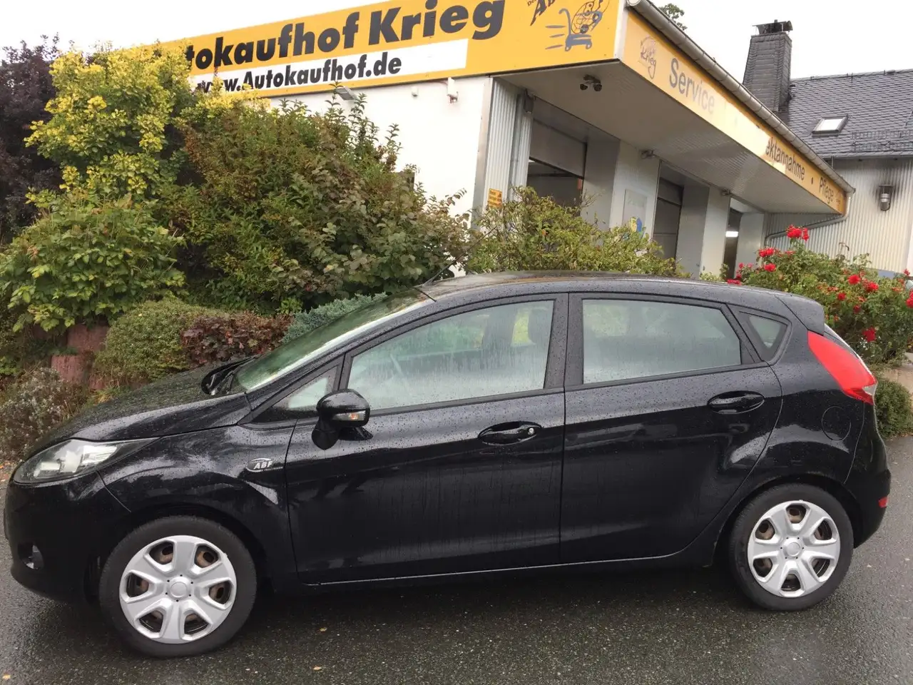 Ford Fiesta 1.25 Trend — photo 1 of 21