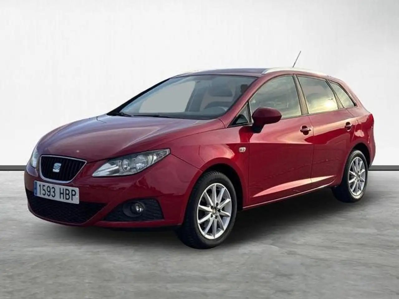 SEAT Ibiza ST 1.4 Style — photo 1 of 26