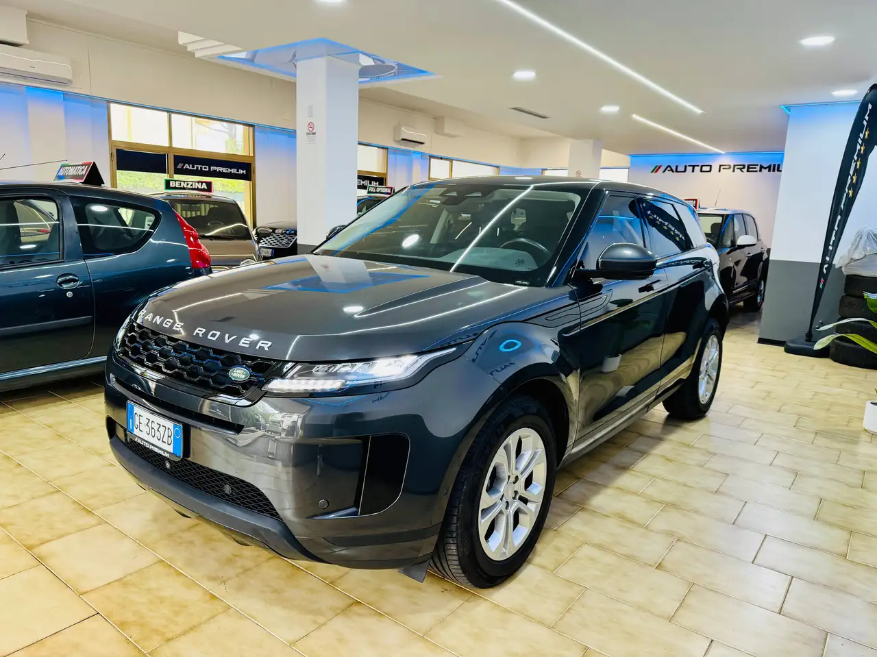 Land Rover Range Rover Evoque Land Rover Range Evoque 2.0D 163 CV AWD CarPlay Cam 360° — photo 1 of 15