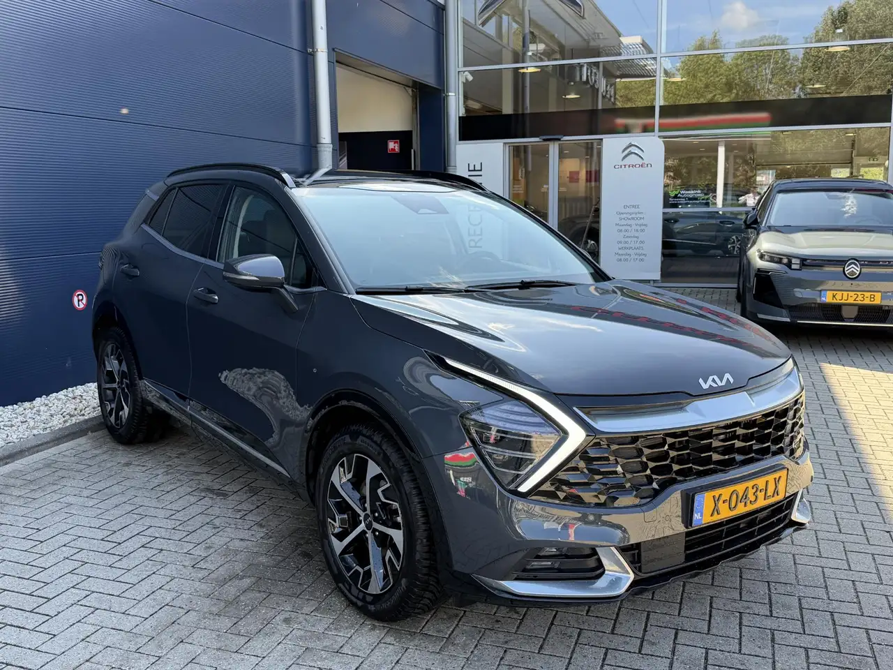 2023 Kia Sportage 1.6 T-GDi Hybrid DynamicPlusLine Navigatie | Adapt, photograph 3