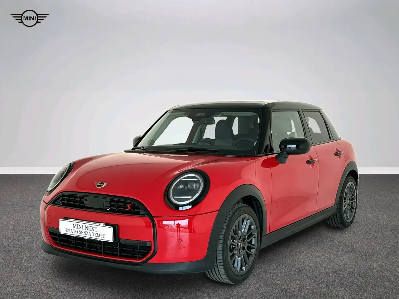 MINI Cooper Classic — photo 1 of 17