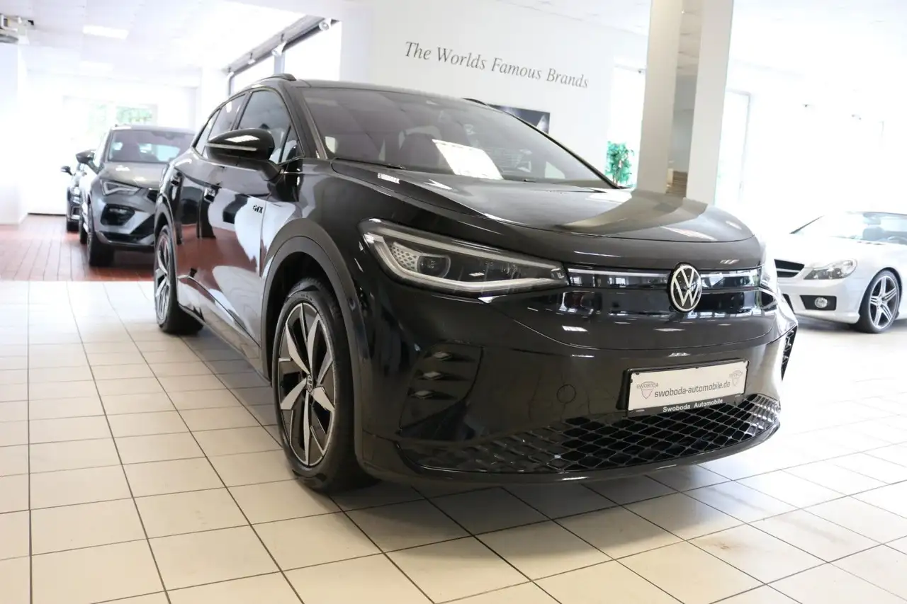 2023 Volkswagen ID.4 GTX 220 kW 4M DCC AHK Pano Matrix STHZ, photograph 9