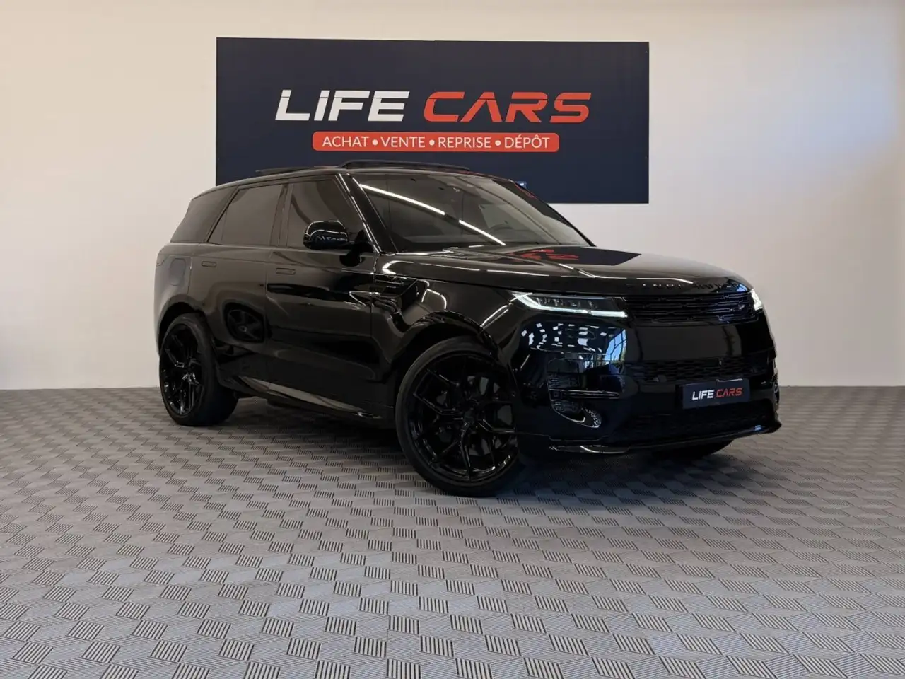 Land Rover Range Rover Sport 3.0 P440e 440ch PHEV 2023 Dynamic SE 1ère main - français - TVA récupérable - Entretien complet — photo 1 of 15